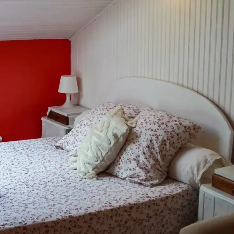 Chambre Violette de La Maison de Céline à Arry en Moselle